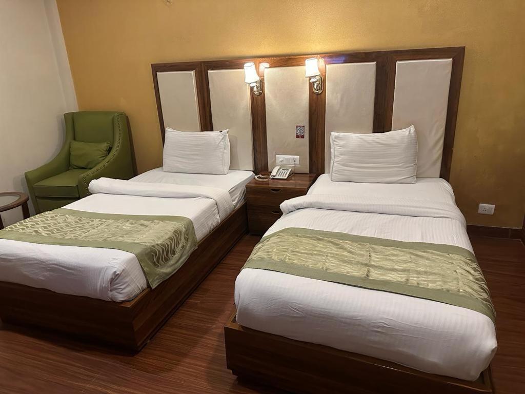 Airport Hotel Ramhan Palace Mahipalpur New Delhi Eksteriør billede