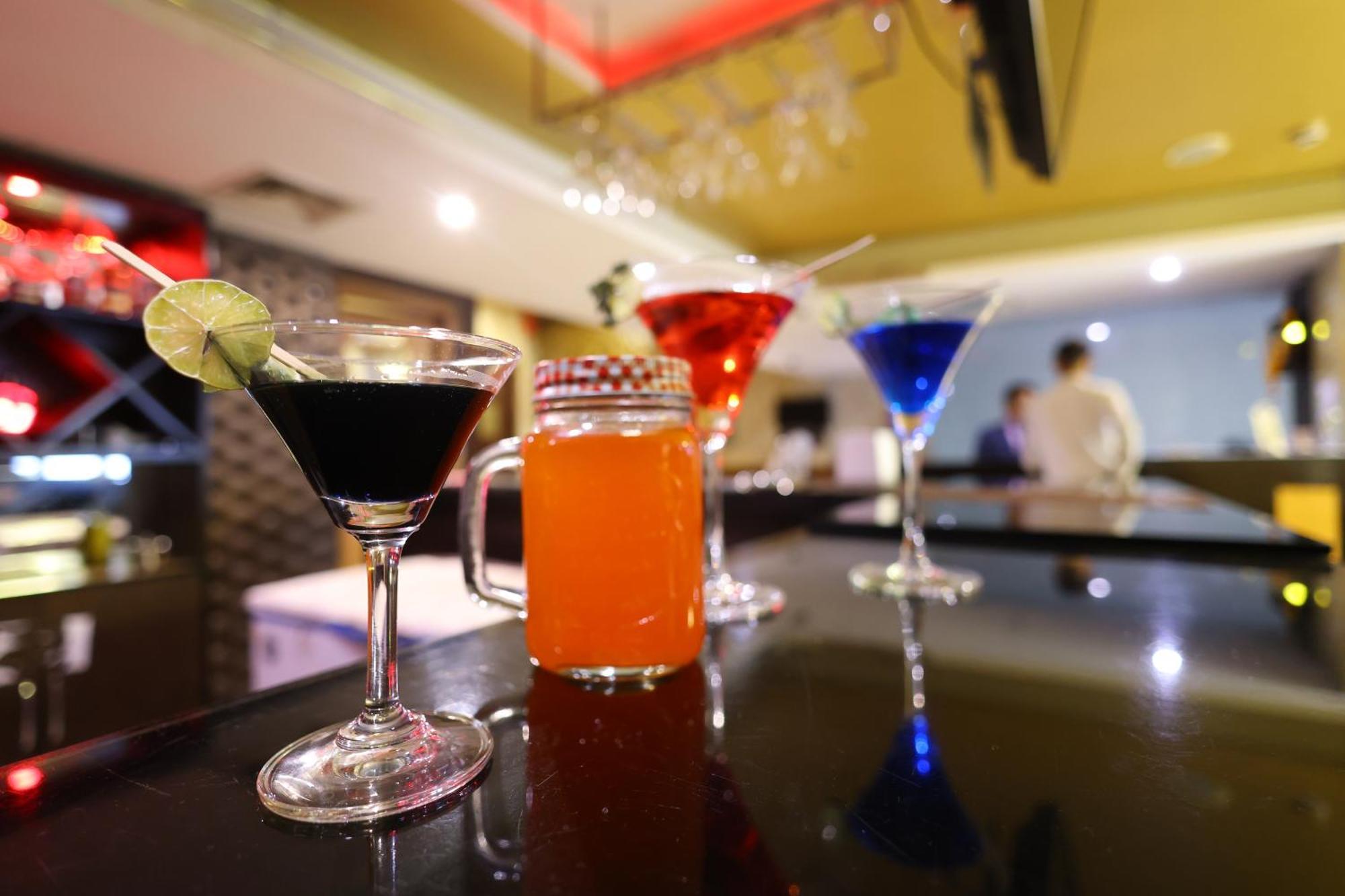 Airport Hotel Ramhan Palace Mahipalpur New Delhi Eksteriør billede