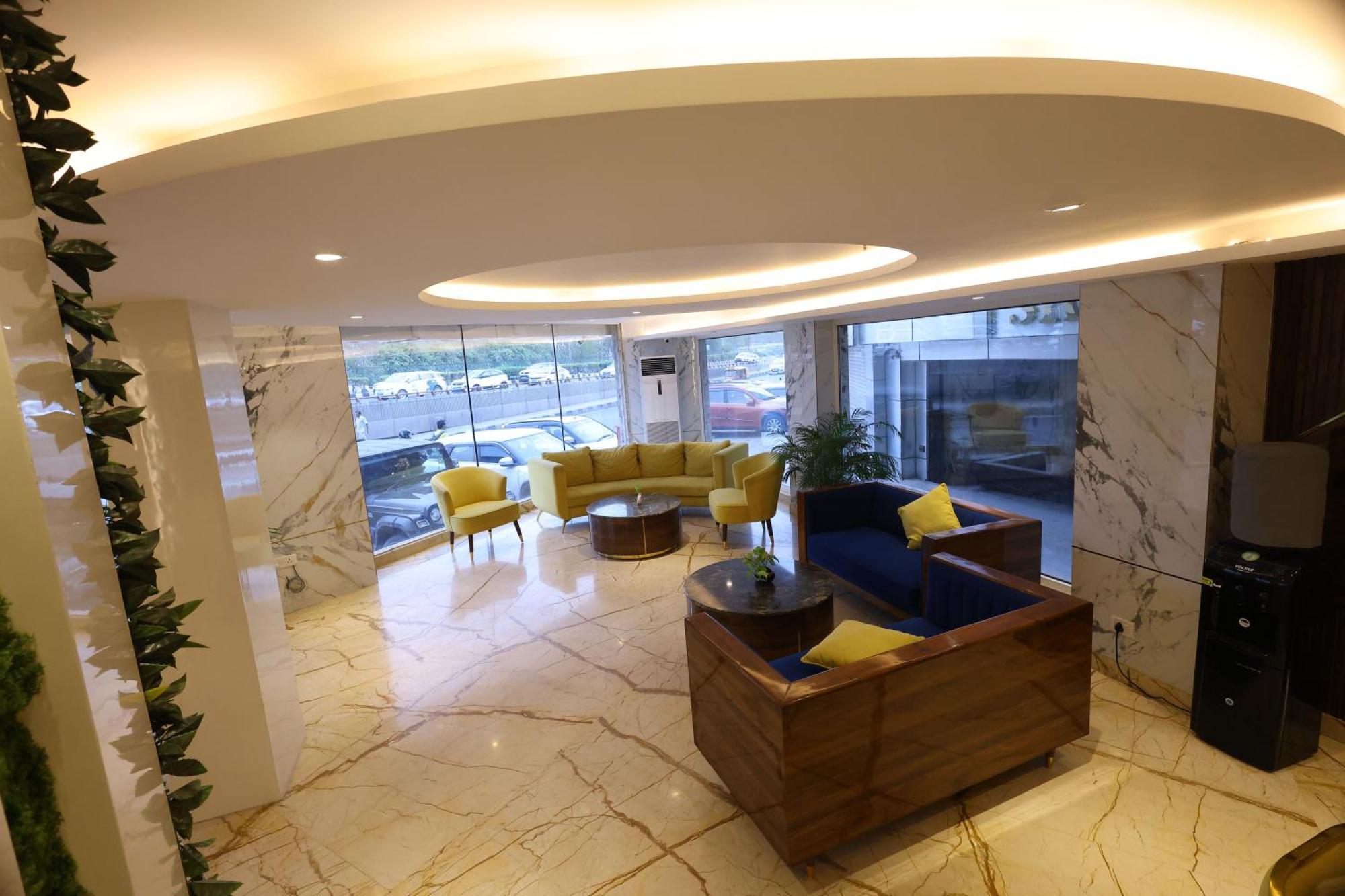 Airport Hotel Ramhan Palace Mahipalpur New Delhi Eksteriør billede