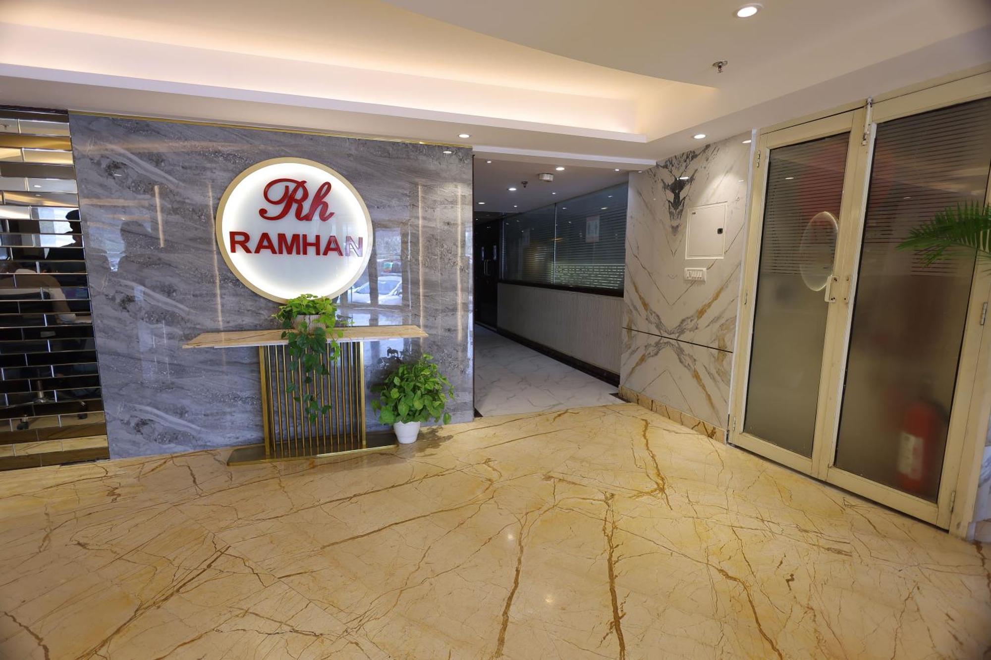 Airport Hotel Ramhan Palace Mahipalpur New Delhi Eksteriør billede