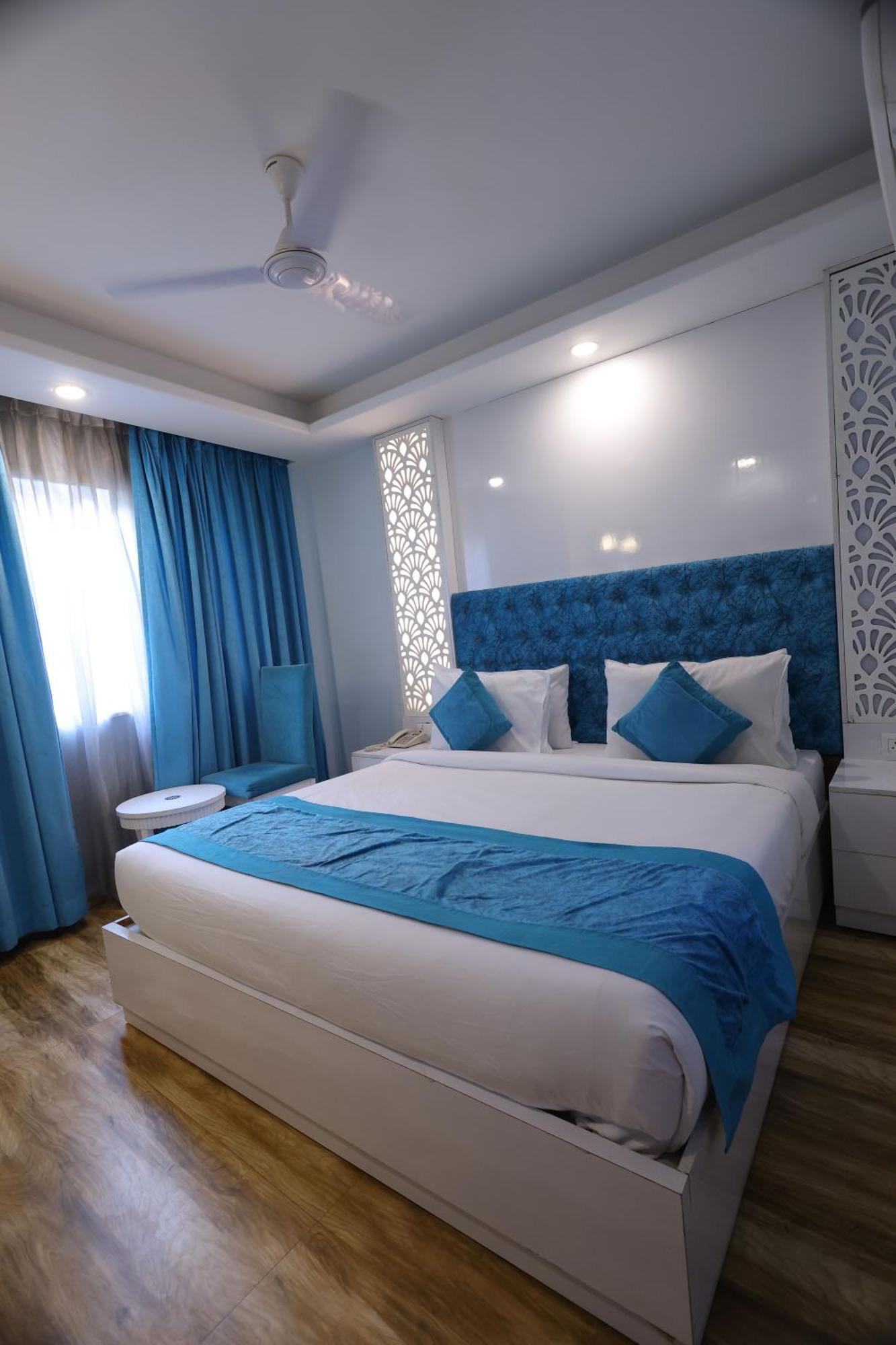 Airport Hotel Ramhan Palace Mahipalpur New Delhi Eksteriør billede