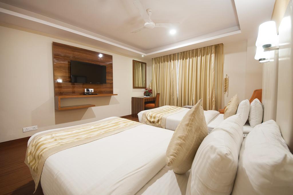 Airport Hotel Ramhan Palace Mahipalpur New Delhi Eksteriør billede