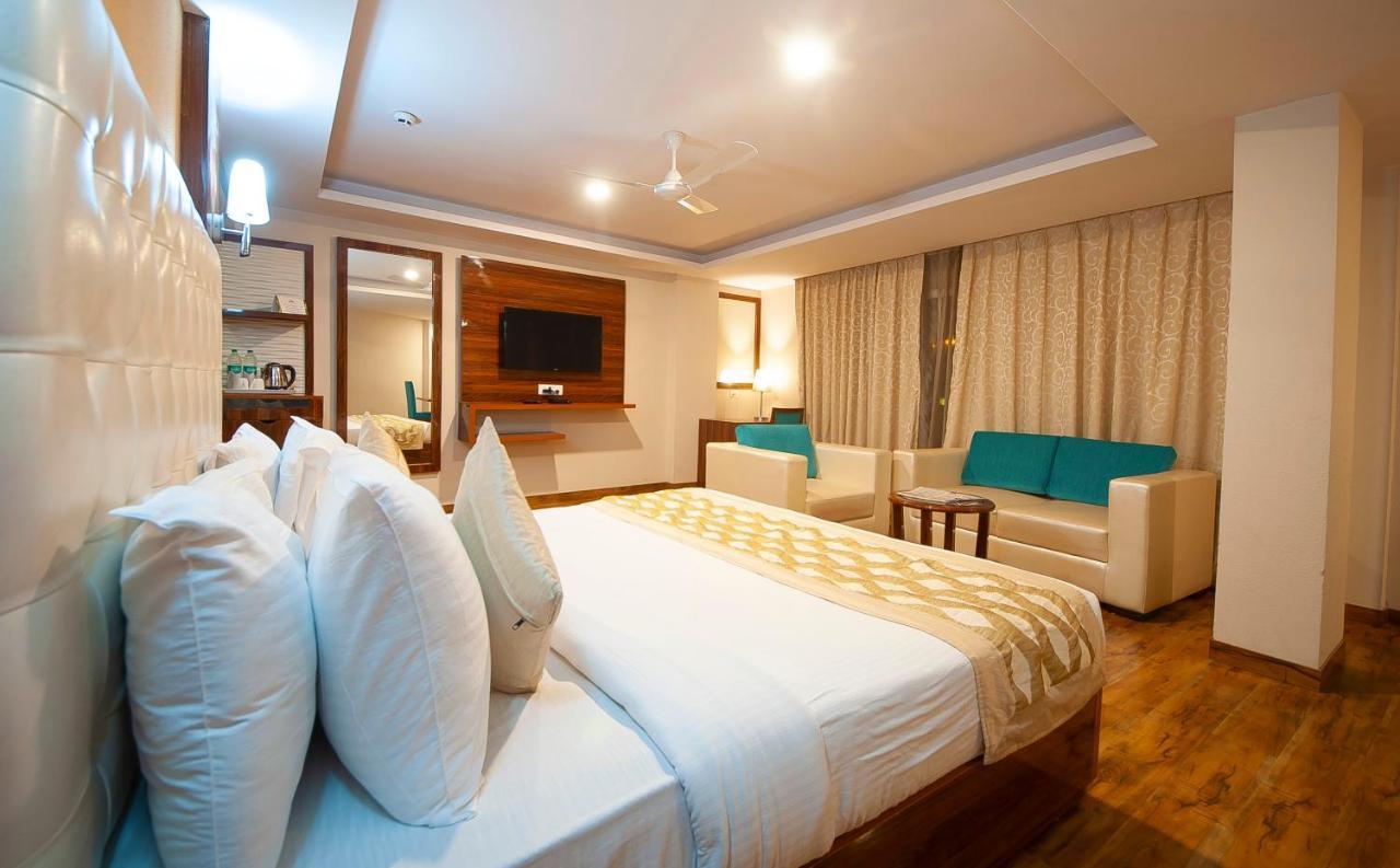 Airport Hotel Ramhan Palace Mahipalpur New Delhi Eksteriør billede
